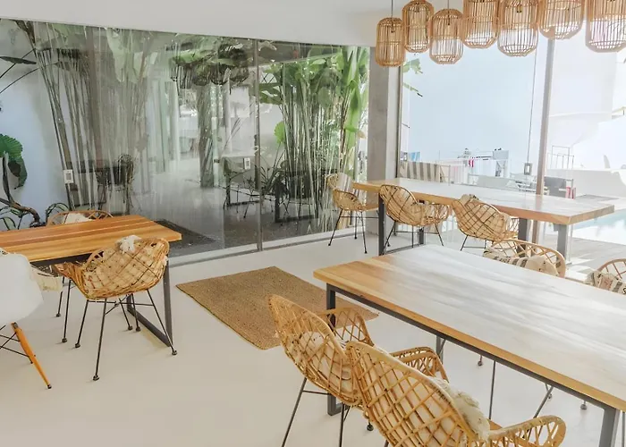 Kima Surf Camp Bali