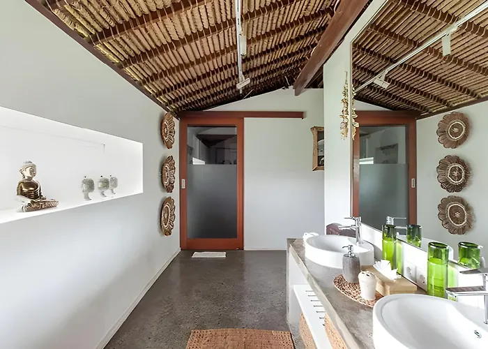 Kima Surf Camp Bali *