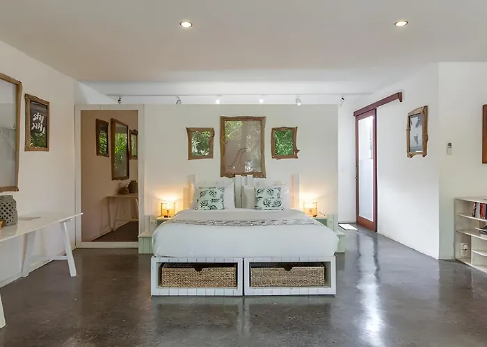Kima Surf Camp Bali Хостел