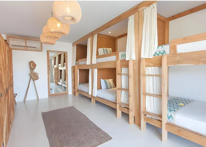 Хостел Kima Surf Camp Bali