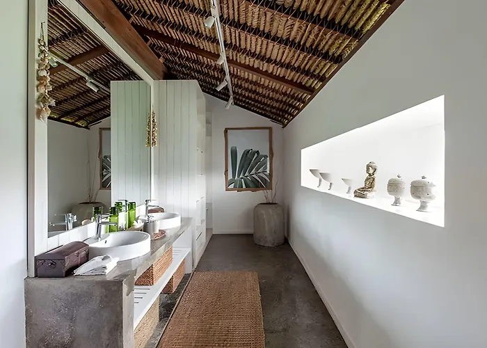 Kima Surf Camp Bali Hostel *